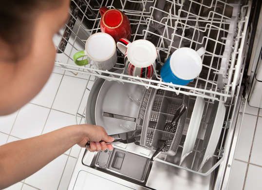 چگونه از ماشین ظرفشویی خود بیشترین کارایی را بگیریم؟